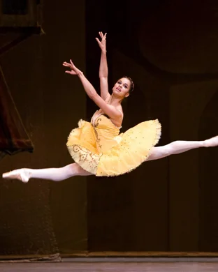 Yen-Li Chen Ballet: Paquita And Bedtime Fairytales
